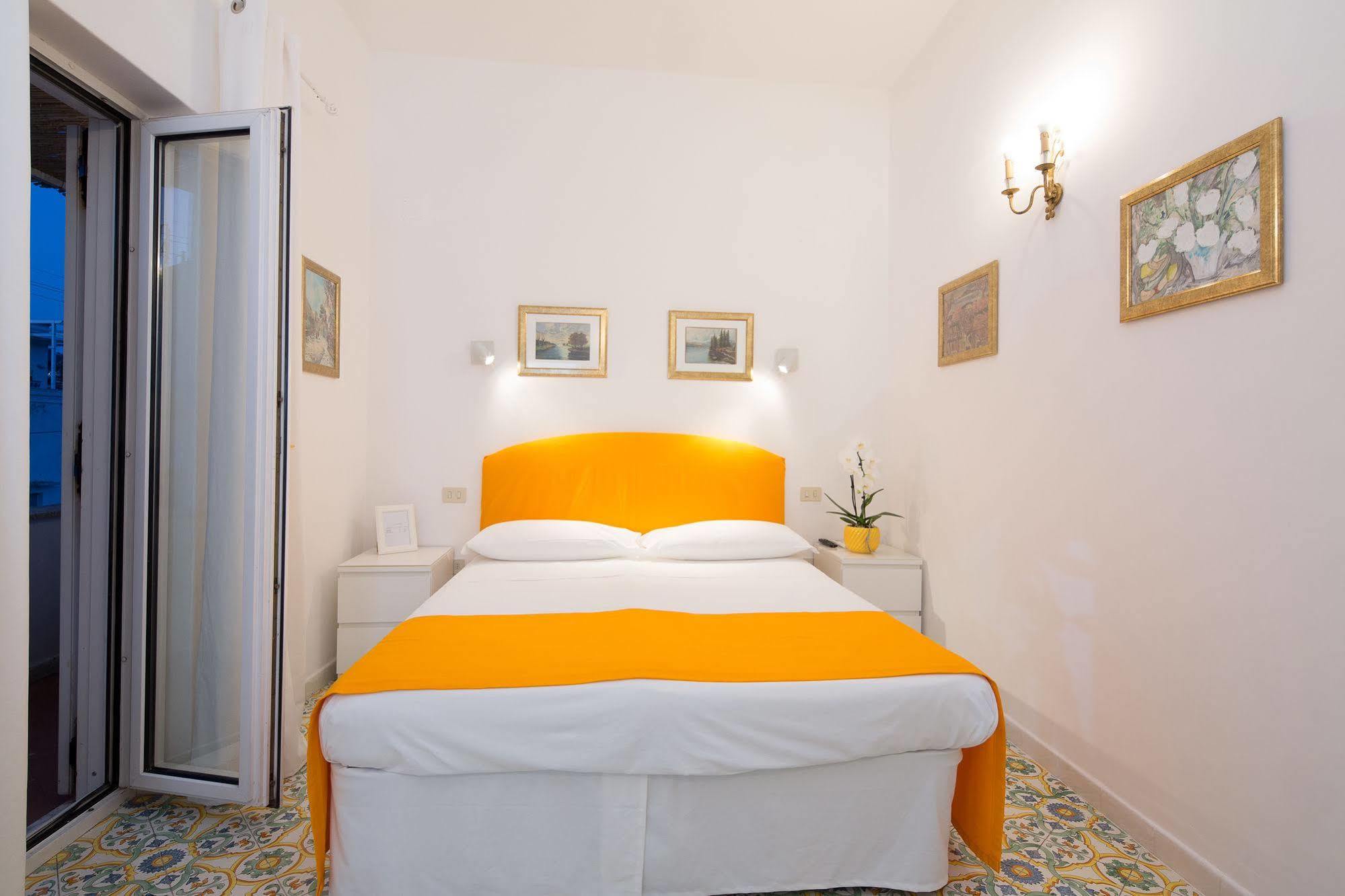 Marlin Guest House Capri Exterior foto
